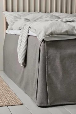 Sänggavlar|Jotex ROSARIO Sänggavel 180 Cm Grå