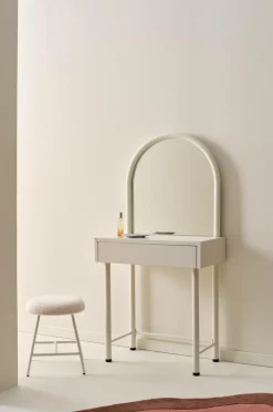 Bord|Barnmöbler|Jotex RUE Sminkbord Beige