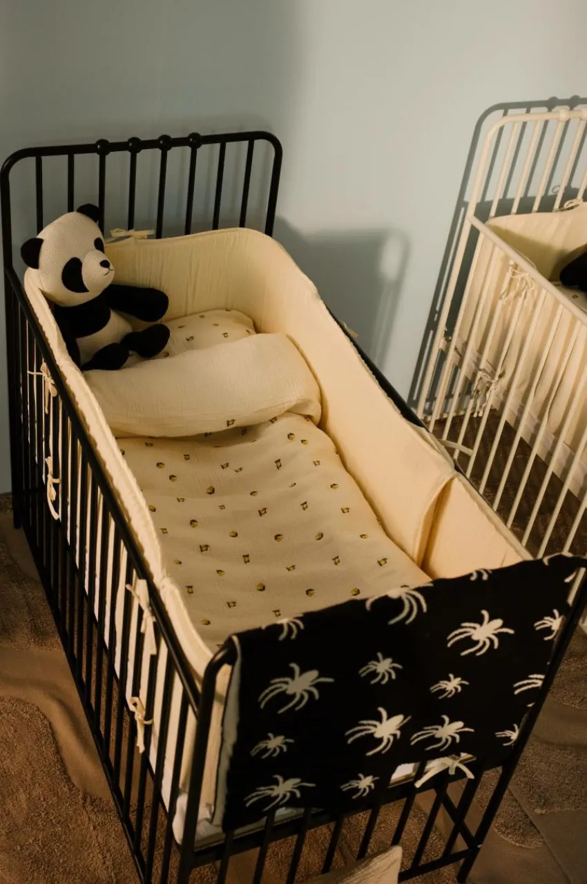 Babyfiltar|Jotex SANDRELLA Babyfilt - Ekologisk Svart/vit