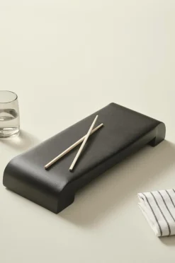 Brickor & Serveringsfat|Jotex SASHA Serveringsfat 43x15 Cm Svart