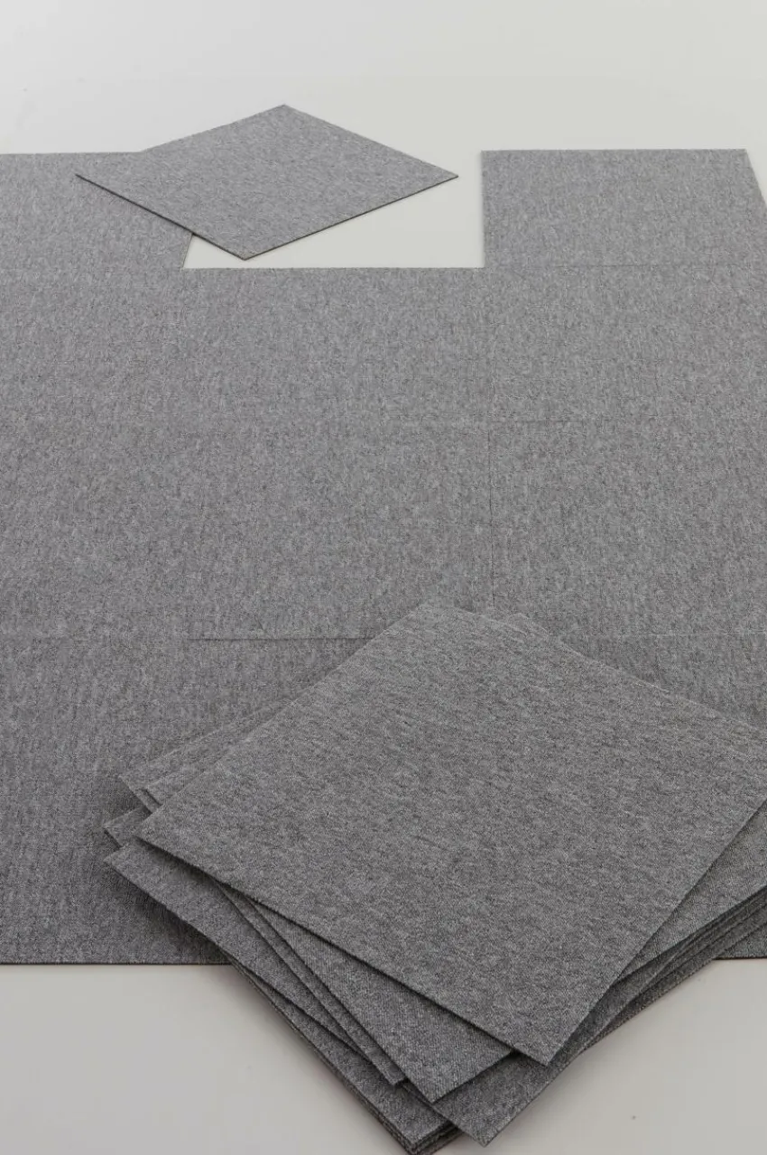 Trappstegsmattor|Dörrmattor|Jotex SIERRA TILE Textilplatta Heltäckningsmatta 20-pack Ljusgrå