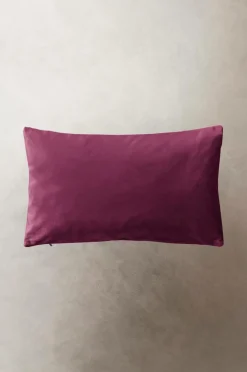 Prydnadskuddar & Fodral|Julkuddar & Julplädar|Jotex SIMONE Kuddfodral 60x40 Cm Vinröd