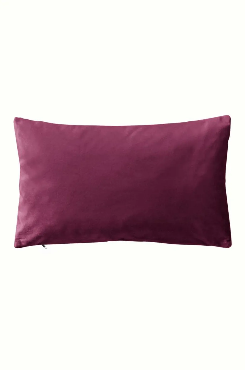 Prydnadskuddar & Fodral|Julkuddar & Julplädar|Jotex SIMONE Kuddfodral 60x40 Cm Vinröd