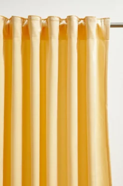 Sammetsgardiner|Multifunktionsgardiner|Jotex SIMONE Multifunktionsgardin 2-pack Ljusgul
