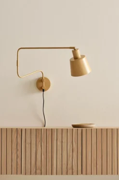 Vägglampor|Jotex STIG Vägglampa Gul