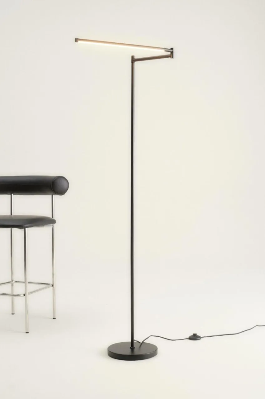 Golvlampor|Jotex TEIDE Golvlampa LED Svart