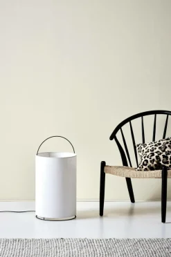 Golvlampor|Jotex THE BUCKET Golv/bordslampa Vit/svart