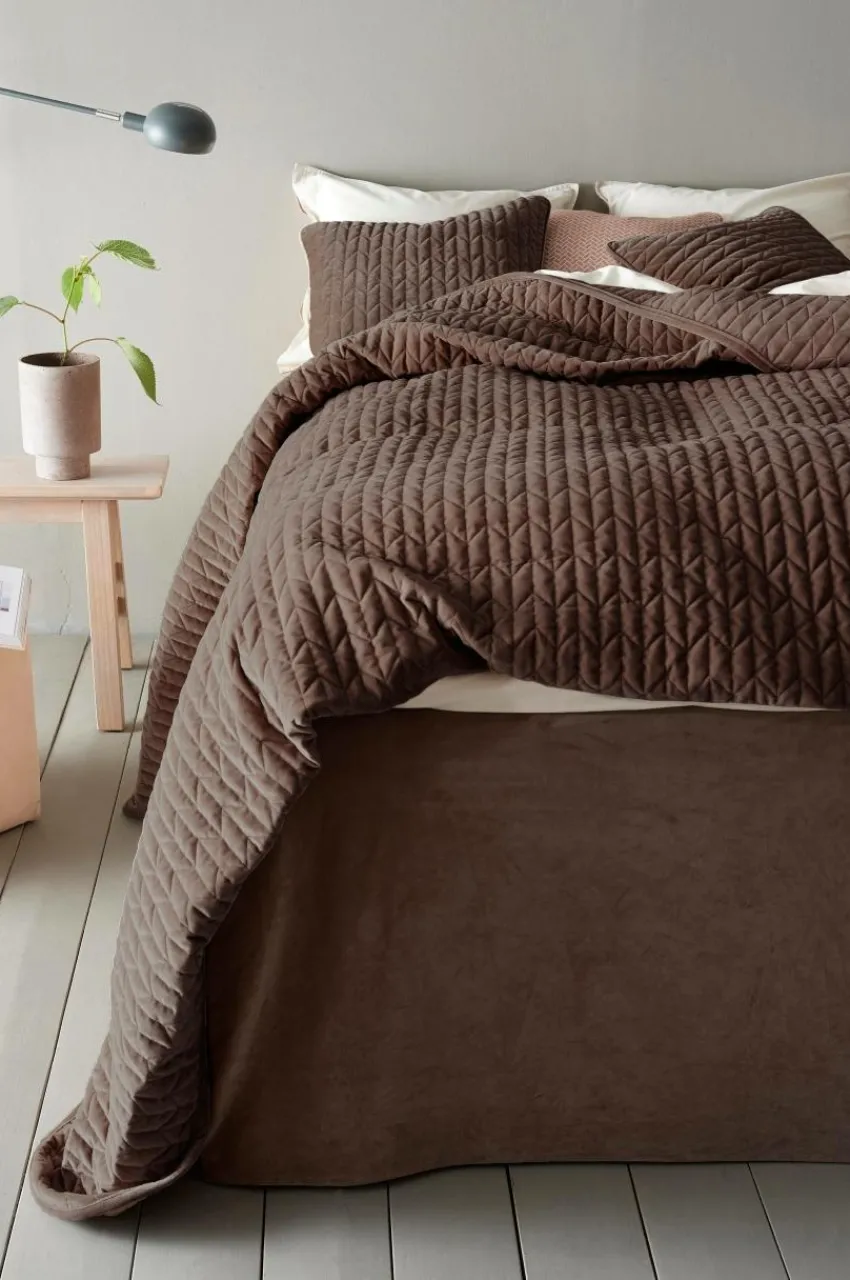 Överkast|Sängkappor|Jotex TILY Bäddpaket - Enkelsäng 90 Cm, Sängkappa 45 Cm Brun