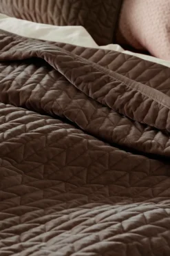 Överkast|Sängkappor|Jotex TILY Bäddpaket - Enkelsäng 90 Cm, Sängkappa 45 Cm Brun