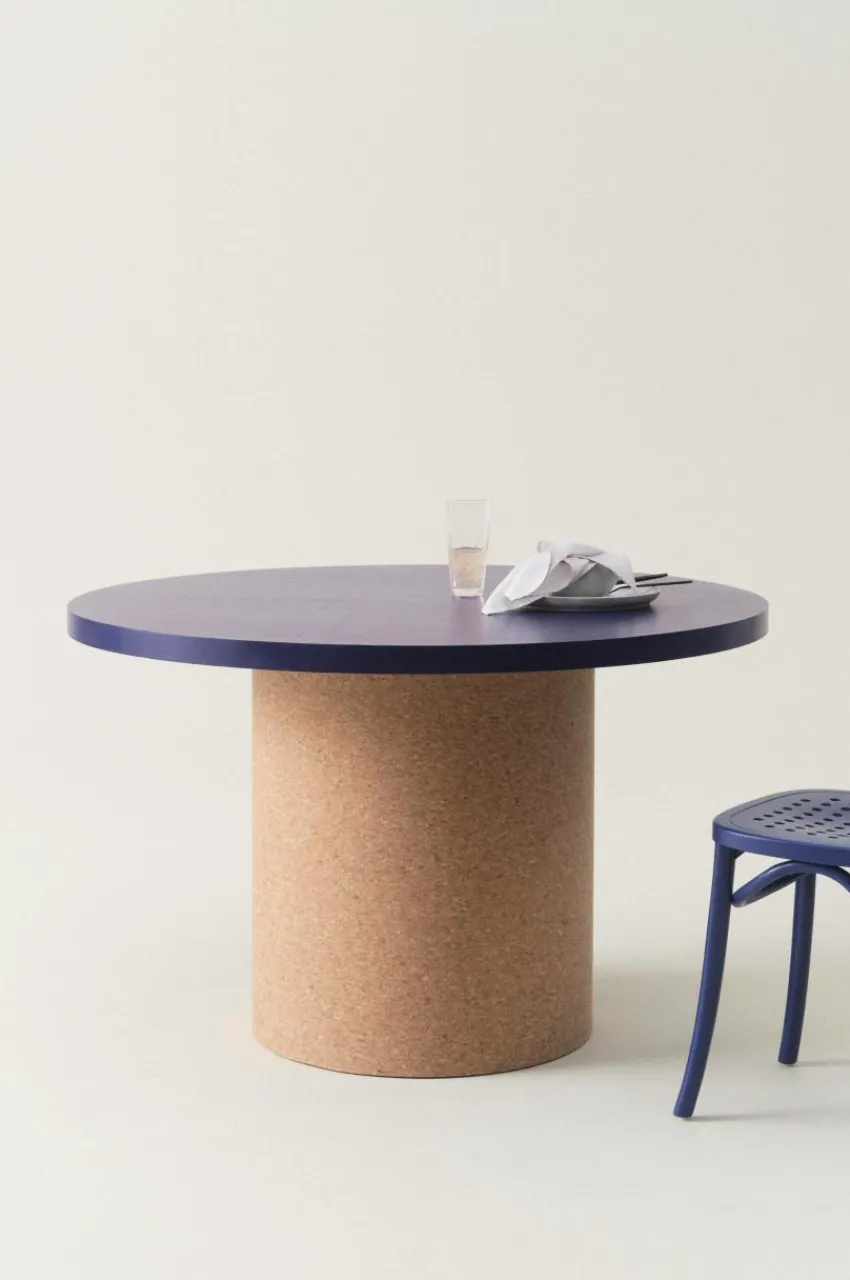 Bord|Jotex TOMAR Matbord ø 120 Cm Kobolt/Kork