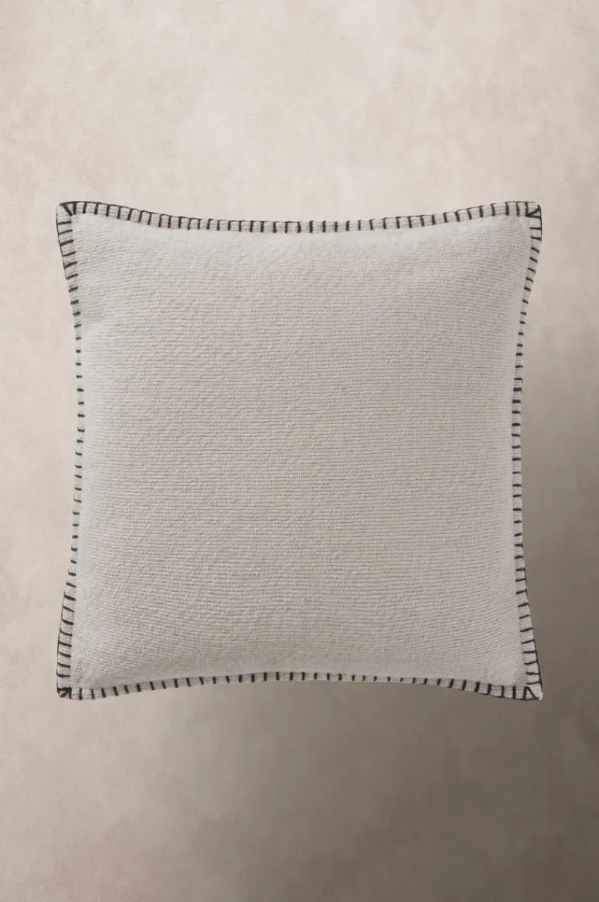 Prydnadskuddar & Fodral|Julkuddar & Julplädar|Jotex VERA Kuddfodral 50x50 Cm Greige