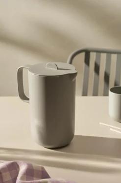 Kökstillbehör|Glas|Jotex WILLO PICNIC Kanna Gröngrå
