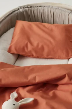 Barnsängkläder|Jotex ZACK BABY Påslakanset Vagn/vagga - Ekologisk Orange