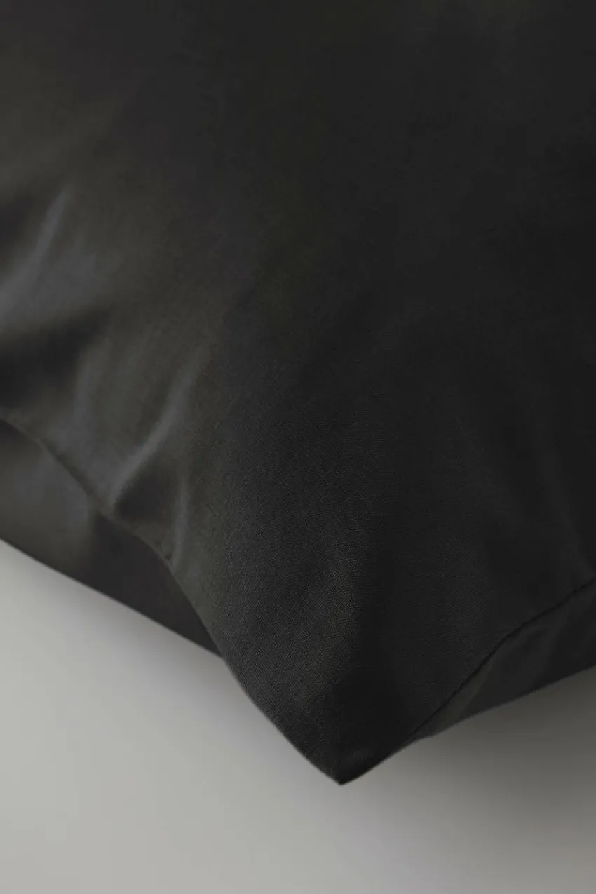 Örngott|Jotex ZACK örngott 90x50 Cm - Ekologisk Gråsvart