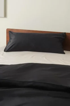 Örngott|Jotex ZACK SATIN örngott 90x50 Cm - Ekologisk Svart